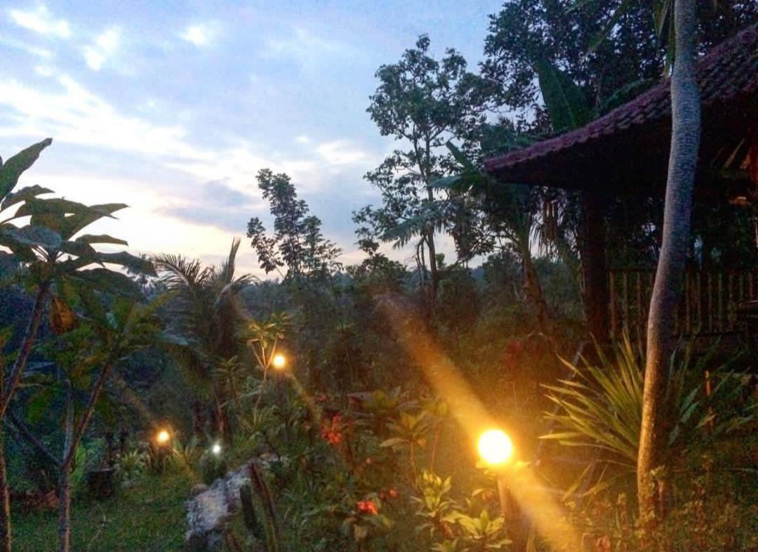 Апартаменты Sky Garden Lombok Тетебату Экстерьер фото